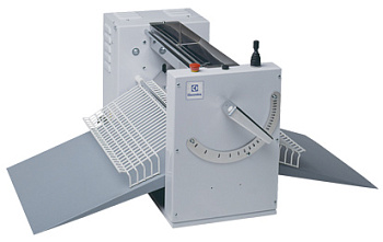 Electrolux Professional LMP5003 TEIGAUSROLLMASCH., TISCH, 500MM, 400V (Code 603532)