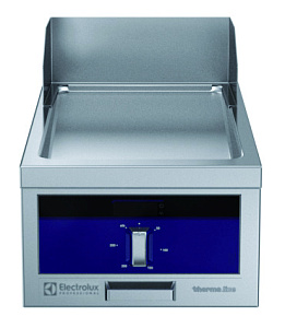 Electrolux Professional MCHMAADODM Modular Cooking Range Line thermaline 90 - Half Module Electric Fry Top, 1 Side-Marine (Code 589828)