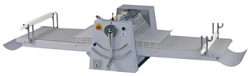 Electrolux Professional LMP500B8T3 BAND-TEIGAUSROLLMASCH. 800MM,TISCH,500MM (Code 616037)