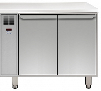 Electrolux Professional TCERS2V7T FREEZER CUPBOARD 2 DOORS REMOTE 1100MM (Code 121955)