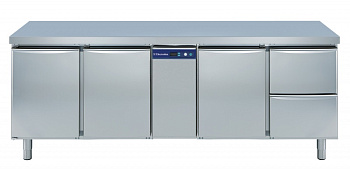 REFR.COUNTER 590 LT,3DOORS,2DRAWERS,REM. (Code 726576)