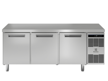 Pastry and Bakery Line 3 Door Refrigerated Counter, -2°/+7°C, 600X400 grid (Code 728969)