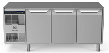 Electrolux Professional EH3K7AAA FREEZER COUNTER 440 LT,3 DOORS, NO TOP (Code 710098)
