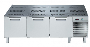 Modular Cooking Range Line 700XP 3 Door Refrigerated Base (Code 371293)