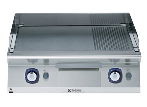 Electrolux Professional E7IIMTAOMEI Modulare Großküchengeräteserie 700XP 800mm Gasbratplatte, glatte und gerippte Platte aus gebürstetem Chrom (Code 371414)