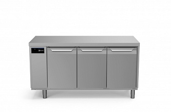 Electrolux Professional EH3RRAAA REFRIGER.COUNTER 440LT 3DOOR REMOTE (Code 710030)