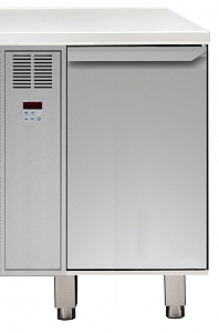 Electrolux Professional TCERS1V7T FREEZER CUPBOARD 1 DOOR REMOTE 750MM (Code 121954)
