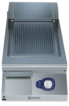 Electrolux Professional E9IILAAOMCA Modulare Großküchengeräteserie 900XP 400mm Gas-Bratplatte mit gerillt gebürsteter hartverchromter Stahloberfläche, geneigt, Halbmodul, Thermostatregelung, Schaber inkl. (Code 391354)