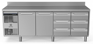 Electrolux Professional EH4H3AACC REFR.COUNTER 590LT 2DR 6x1/3DRAW UPSTAND (Code 710083)