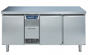 Electrolux Professional RCER3M3 REFRIGERATED COUNTER 440LT,3 DOORS-SMART (Code 726584)